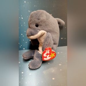Ty Beanie Babies Echo the Dolphin 1996